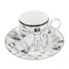 Elegante taza de porcelana decorada con el icónico diseño de 