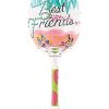 Celebra la amistad con la copa Lolita "Best Friends Always". Decorada con colores vibrantes, besos pintados y detalles juguetones, es el regalo perfecto para esa amiga especial. Incluye una receta de cóctel en la base para disfrutar momentos inolvidables. Solo para lavado a mano.