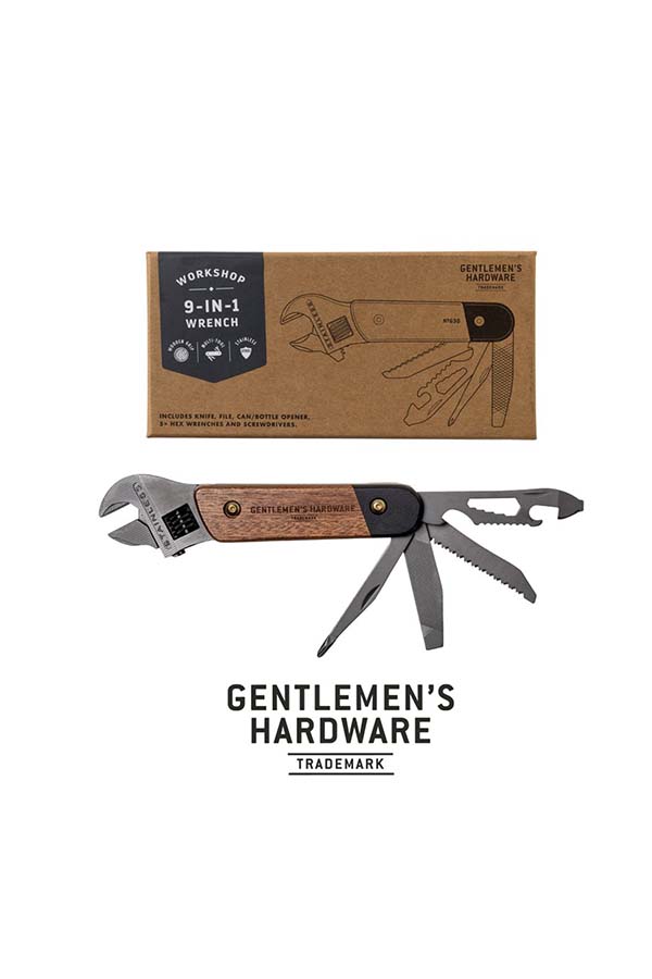 Imagen que muestra la llave inglesa multiherramienta 9 en 1 de Gentlemen's Hardware junto a su caja de presentación. La herramienta cuenta con un mango de madera y múltiples funciones desplegables, incluyendo destornilladores, abridor de botellas y una sierra.