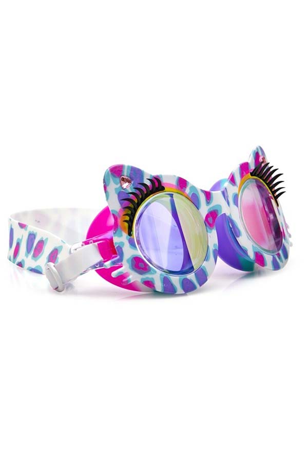 Las gafas Cat Purple combinan fantasía y funcionalidad con su montura blanca de manchas violetas y sus lentes tornasoladas. Incluyen orejitas de gato y pestañas postizas, haciendo que cada zambullida sea un desfile de moda submarina.