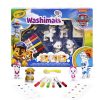 ¡Dibuja, decora, lava y repite! Este set especial de Crayola Washimals incluye 4 adorables cachorros de la Patrulla Canina listos para que los colorees a tu gusto. Usa los rotuladores lavables incluidos para darles vida, y cuando quieras empezar de nuevo, ¡basta con lavarlos y volver a crear! Incluye figuras de Rubble, Skye, Marshall y Chase, 6 rotuladores lavables, un cepillo de limpieza y hojas de pegatinas decorativas. Ideal para desarrollar la creatividad y el juego simbólico.