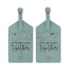 Dos etiquetas a juego con diseño viajero. Incluyen frases motivadoras y diseño de mapa. Perfectas para identificar maletas y mochilas.