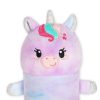 Primer plano del encantador unicornio con melena arcoíris, cuerno plateado y adorables mejillas rosadas. El detalle bordado aporta un toque de calidad y ternura a este estuche imprescindible para los más soñadores.