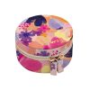 Elegante joyero de viaje con diseño floral artístico, perfecto para guardar tus joyas con estilo y protección.